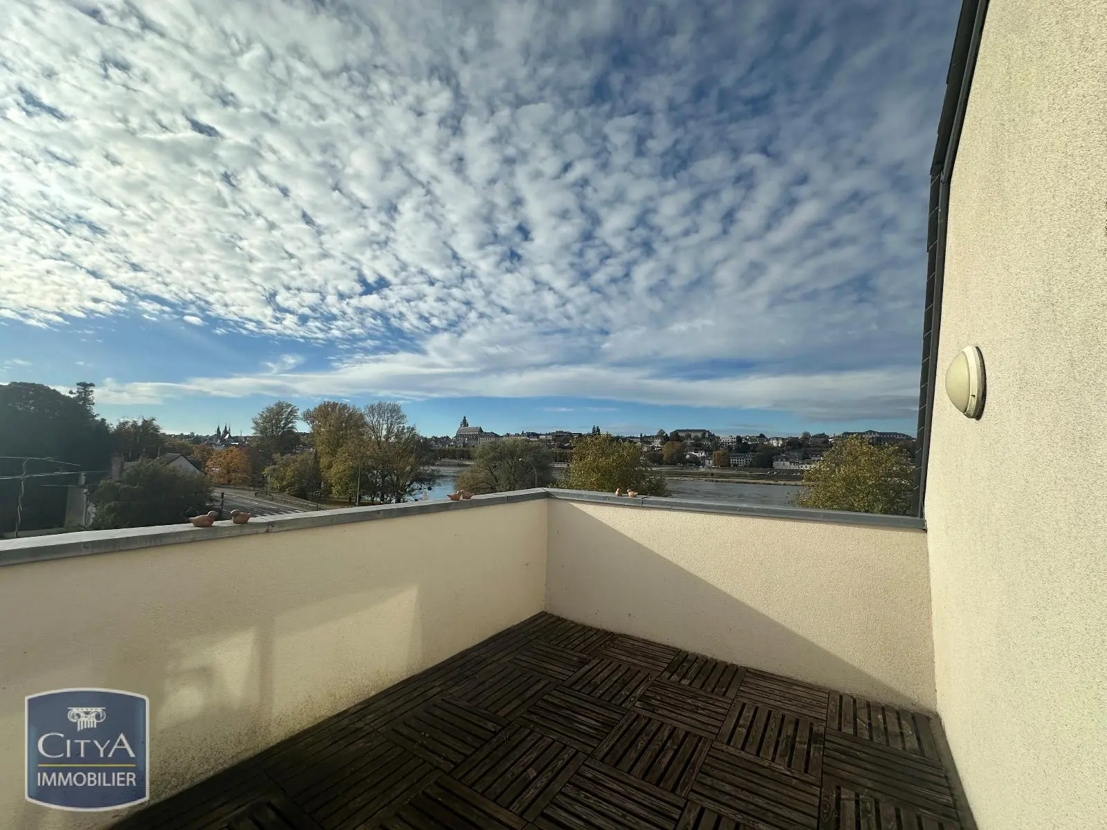 Photo 1 Appartement 4 pièces 102.15m²