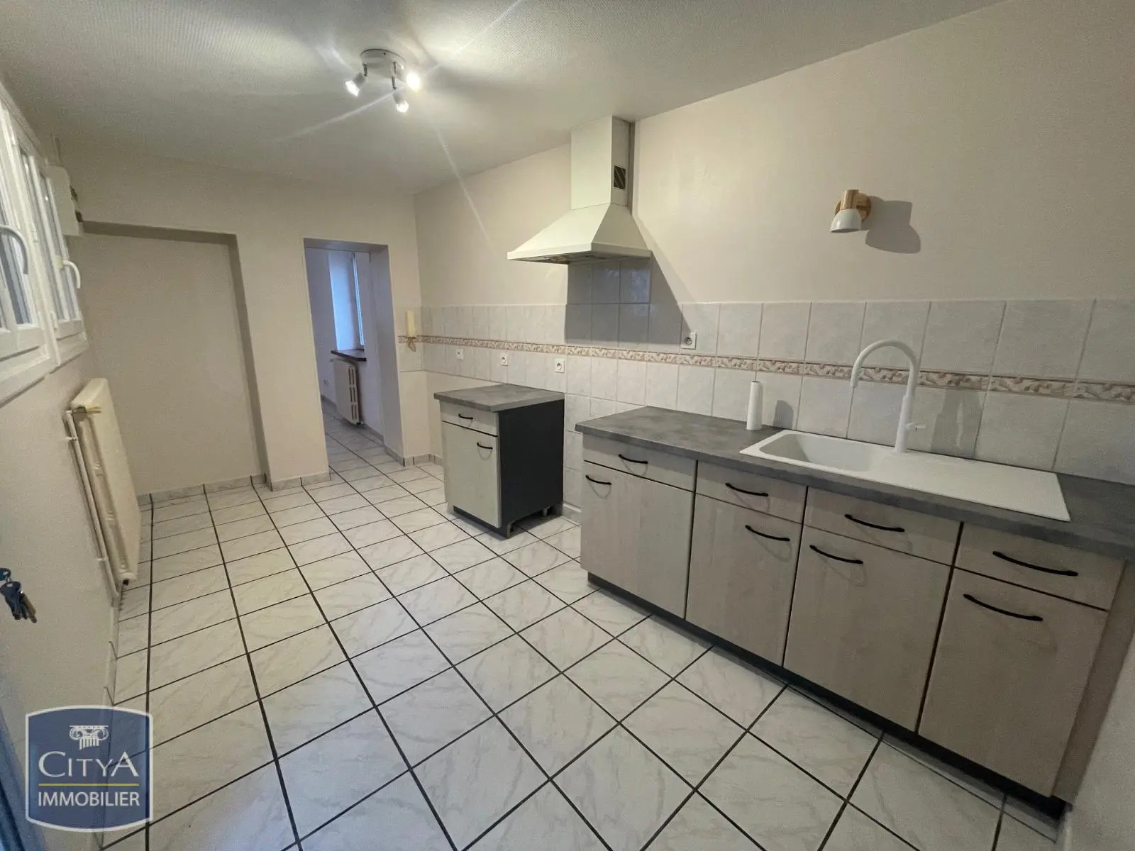 Photo 4 Appartement 1 pièce 45.73m²