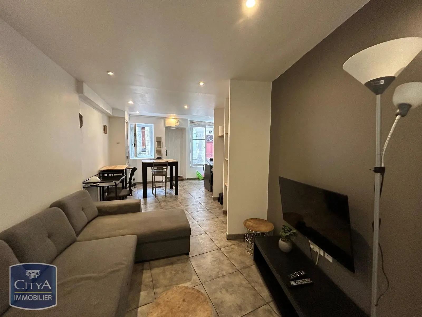 Photo 3 Appartement 1 pièce 22.89m²