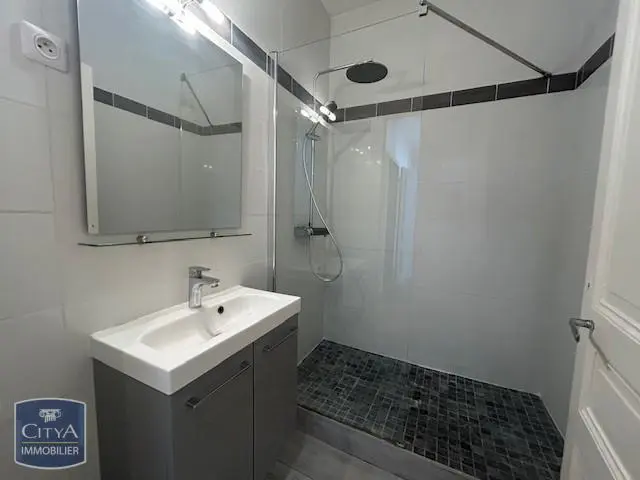 Photo 11 Appartement 6 pièces 151.96m²