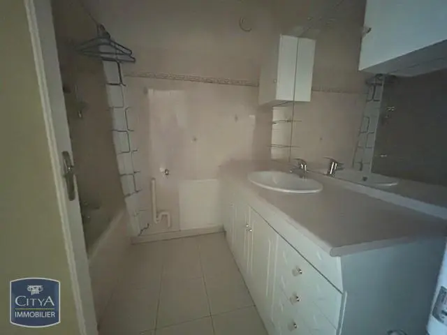 Photo 8 Appartement 5 pièces 122.4m²