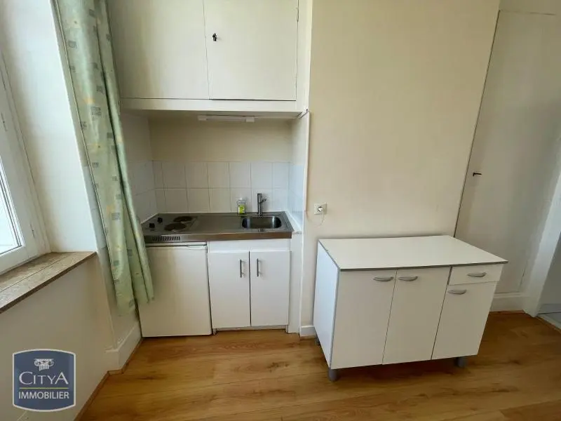 Photo 2 Appartement 1 pièce 32m²