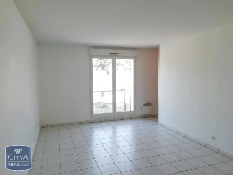 Photo 2 Appartement 1 pièce 38.88m²