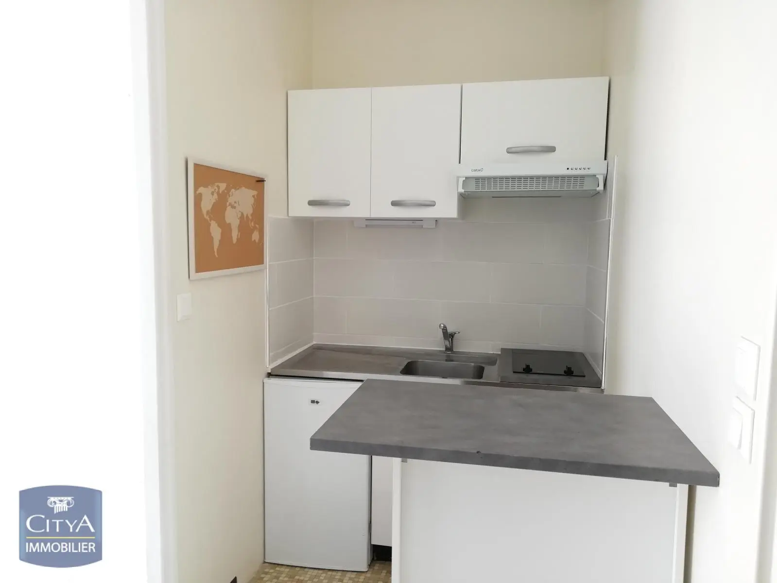 Photo 2 Appartement 1 pièce 24.46m²