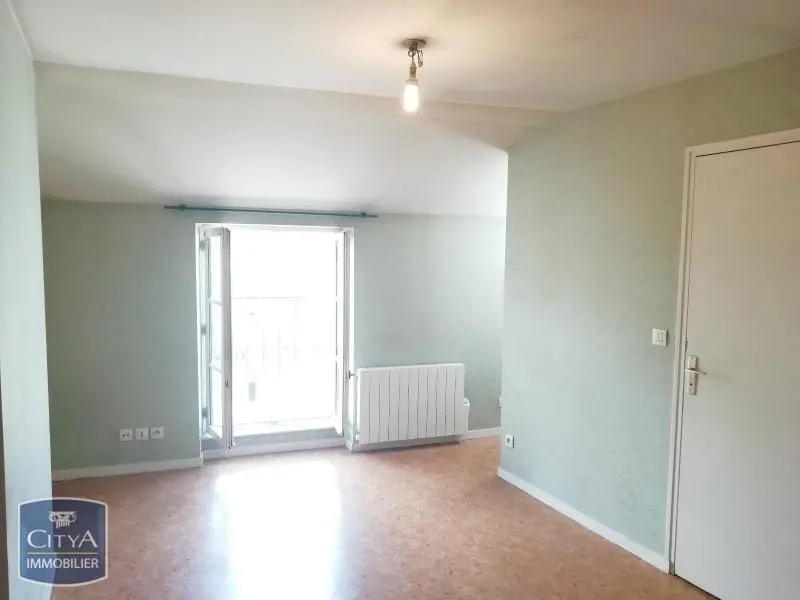 Photo 2 Appartement 2 pièces 43m²