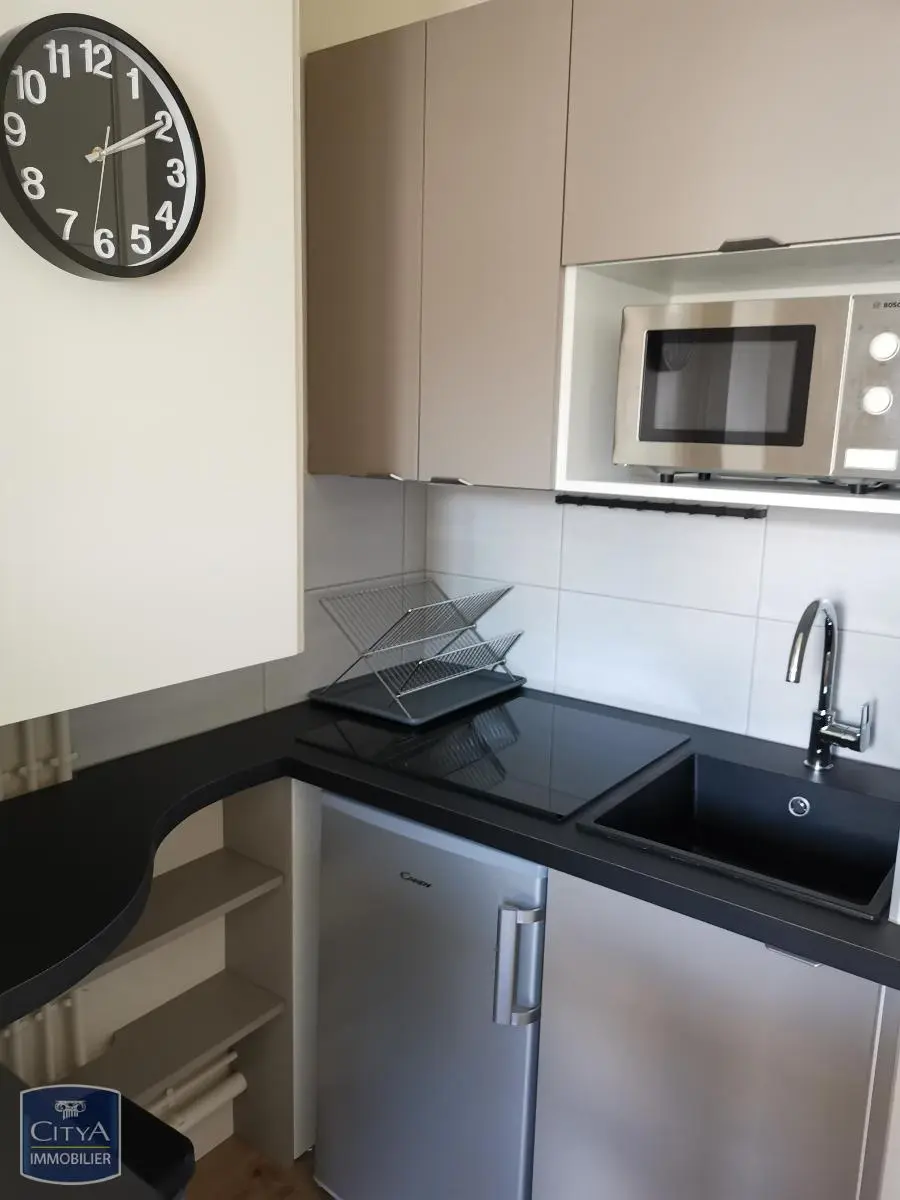 Photo 2 Appartement 1 pièce 20.68m²