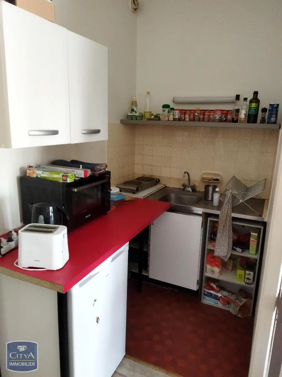 Photo 2 Appartement 1 pièce 24.5m²