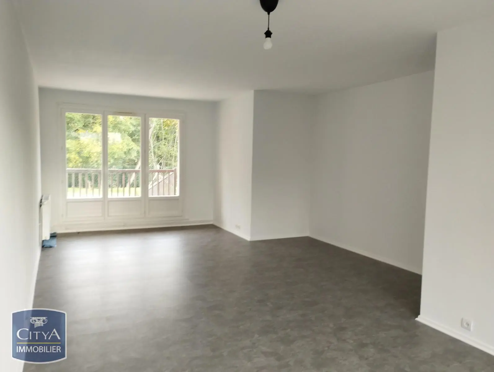 Photo 2 Maison 6 pièces 140m²