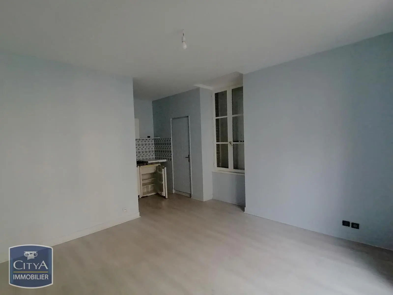 Photo 2 Appartement 1 pièce 21.7m²