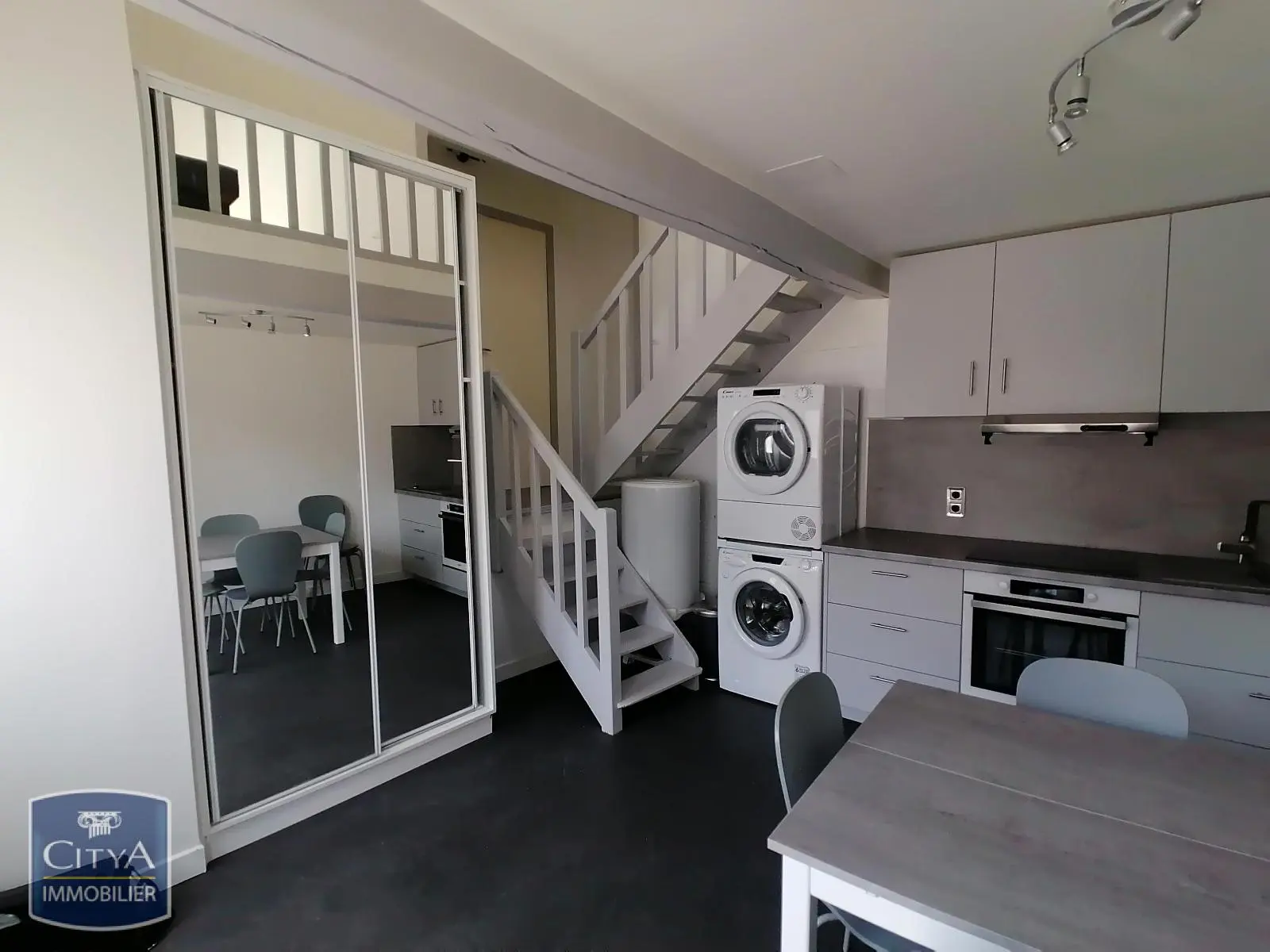 Photo 1 Appartement 2 pièces 43.79m²