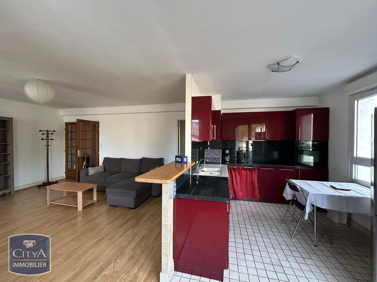 Photo 2 Appartement 2 pièces 52.8m²