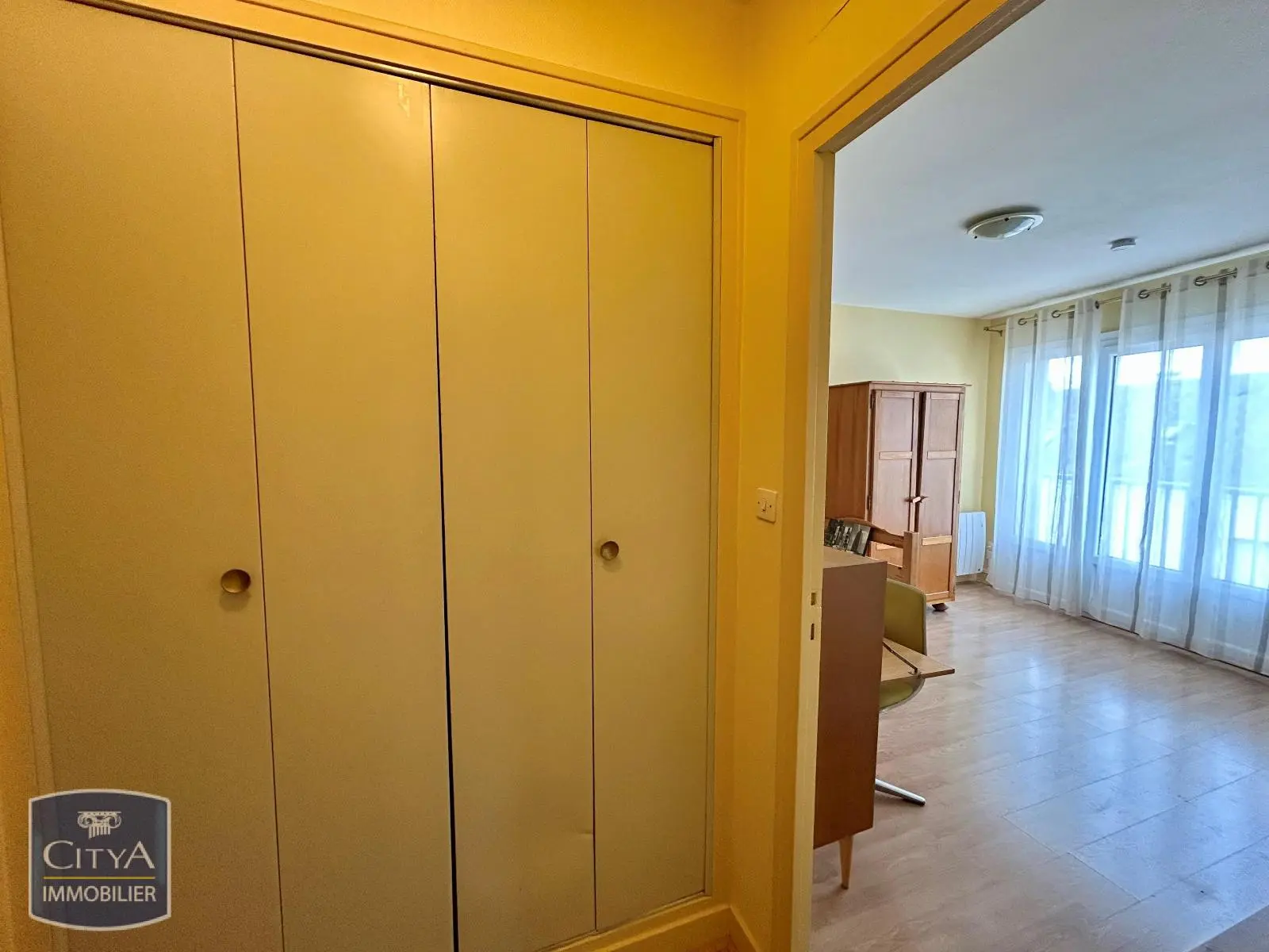 Photo 3 Appartement 1 pièce 22.81m²