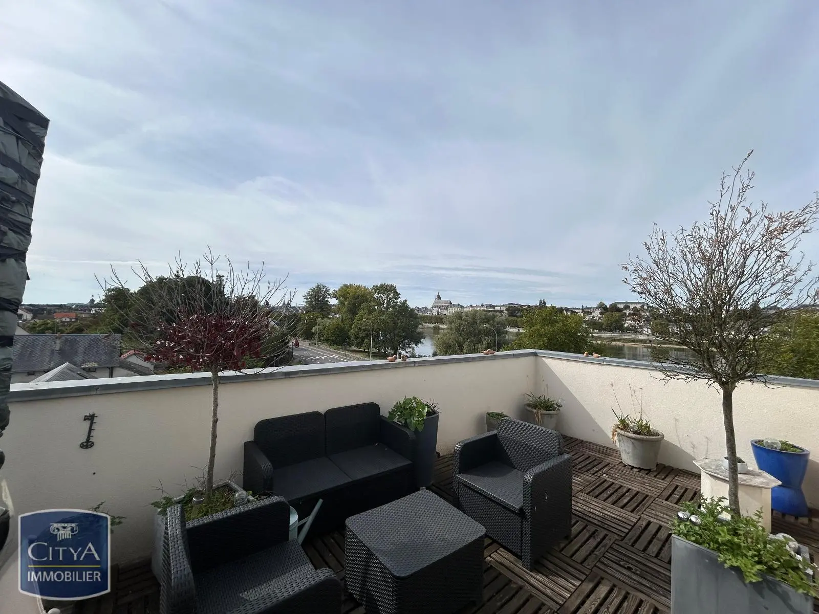Photo 1 Appartement 4 pièces 102.15m²
