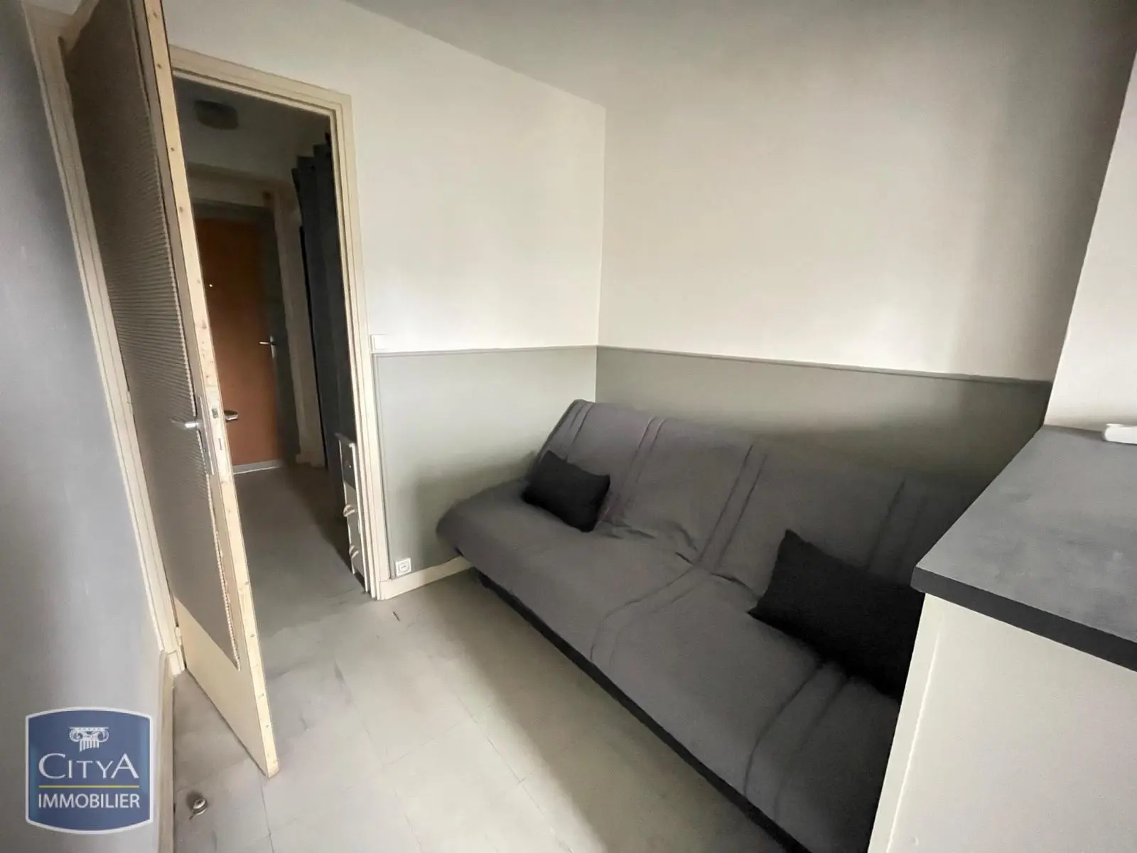 Photo 3 Appartement 1 pièce 16.87m²