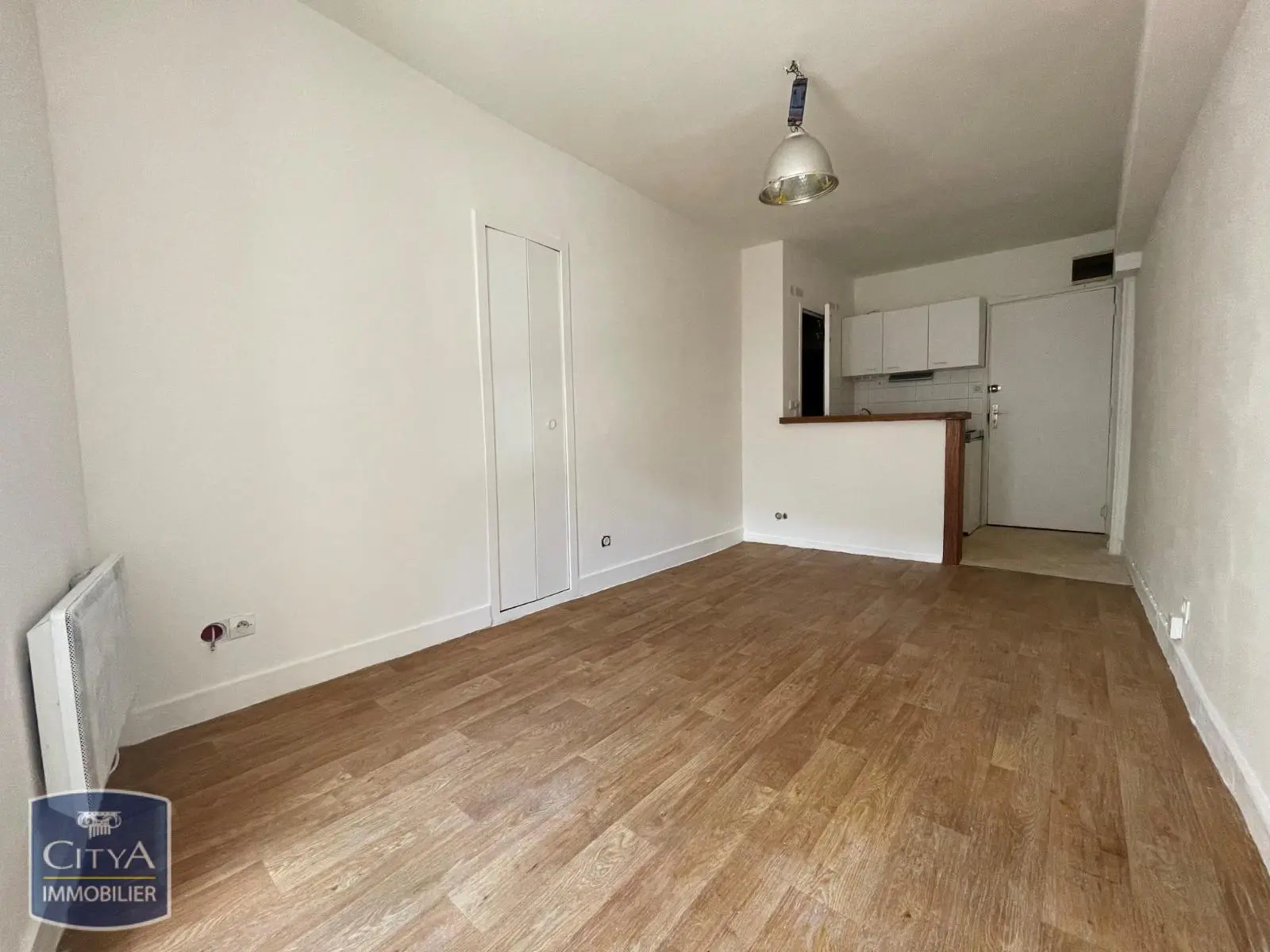 Photo 2 Appartement 1 pièce 17.7m²
