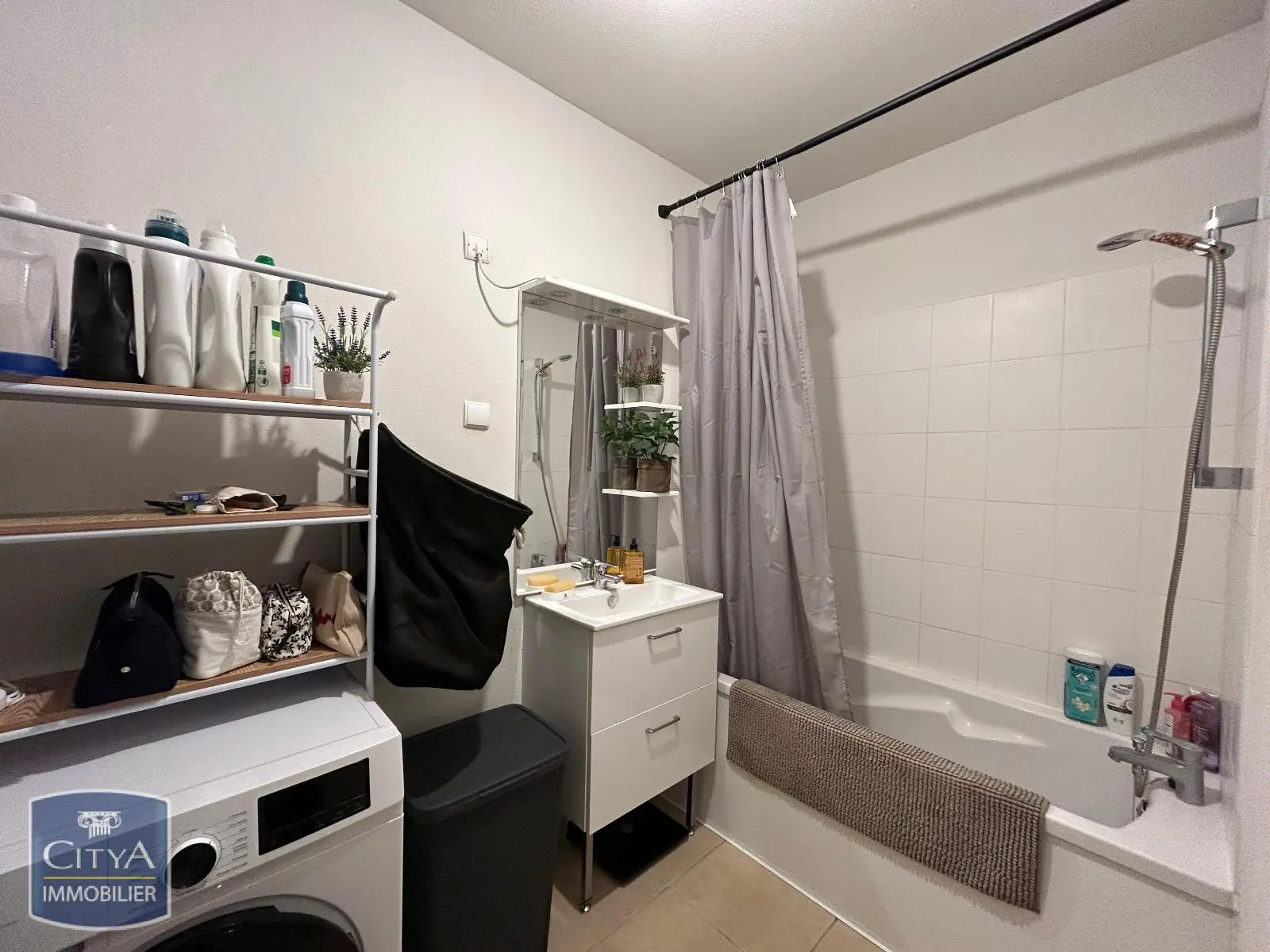 Photo 6 Appartement 1 pièce 64m²