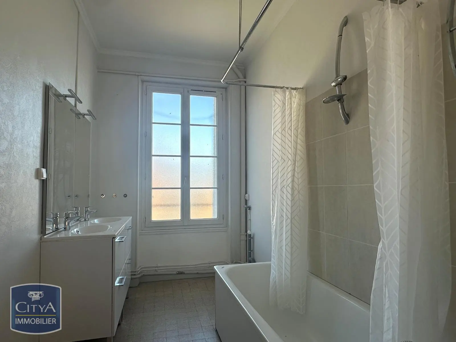 Photo 7 Appartement 3 pièces 102.7m²