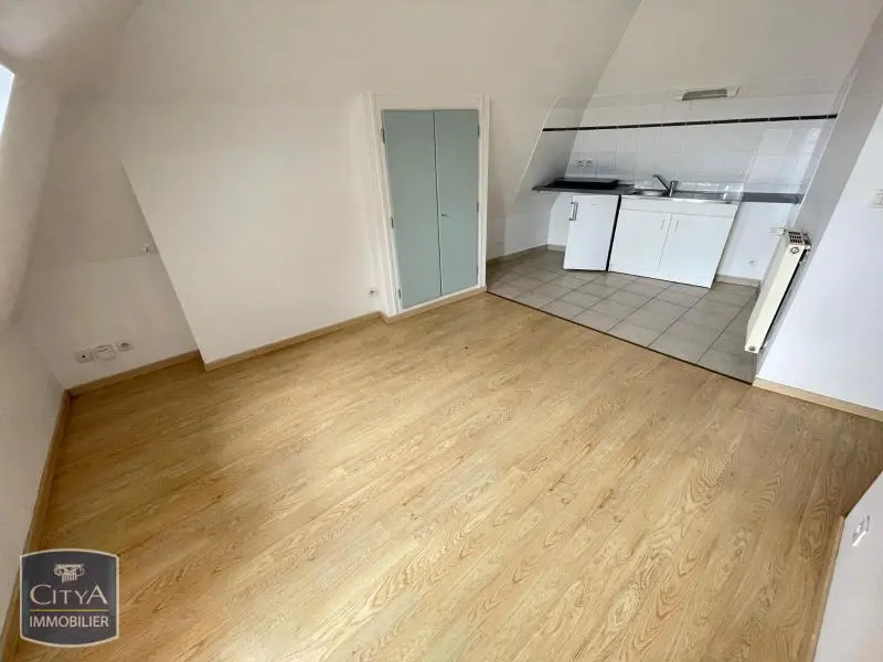 Photo 1 Appartement 1 pièce 17.71m²