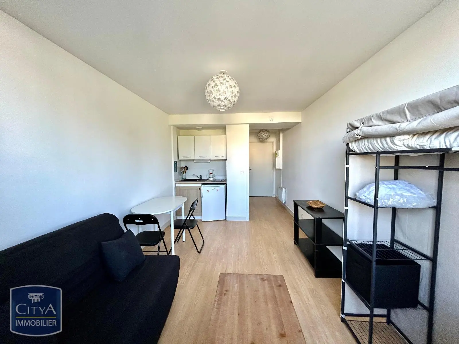 Photo 1 Appartement 1 pièce 19.66m²