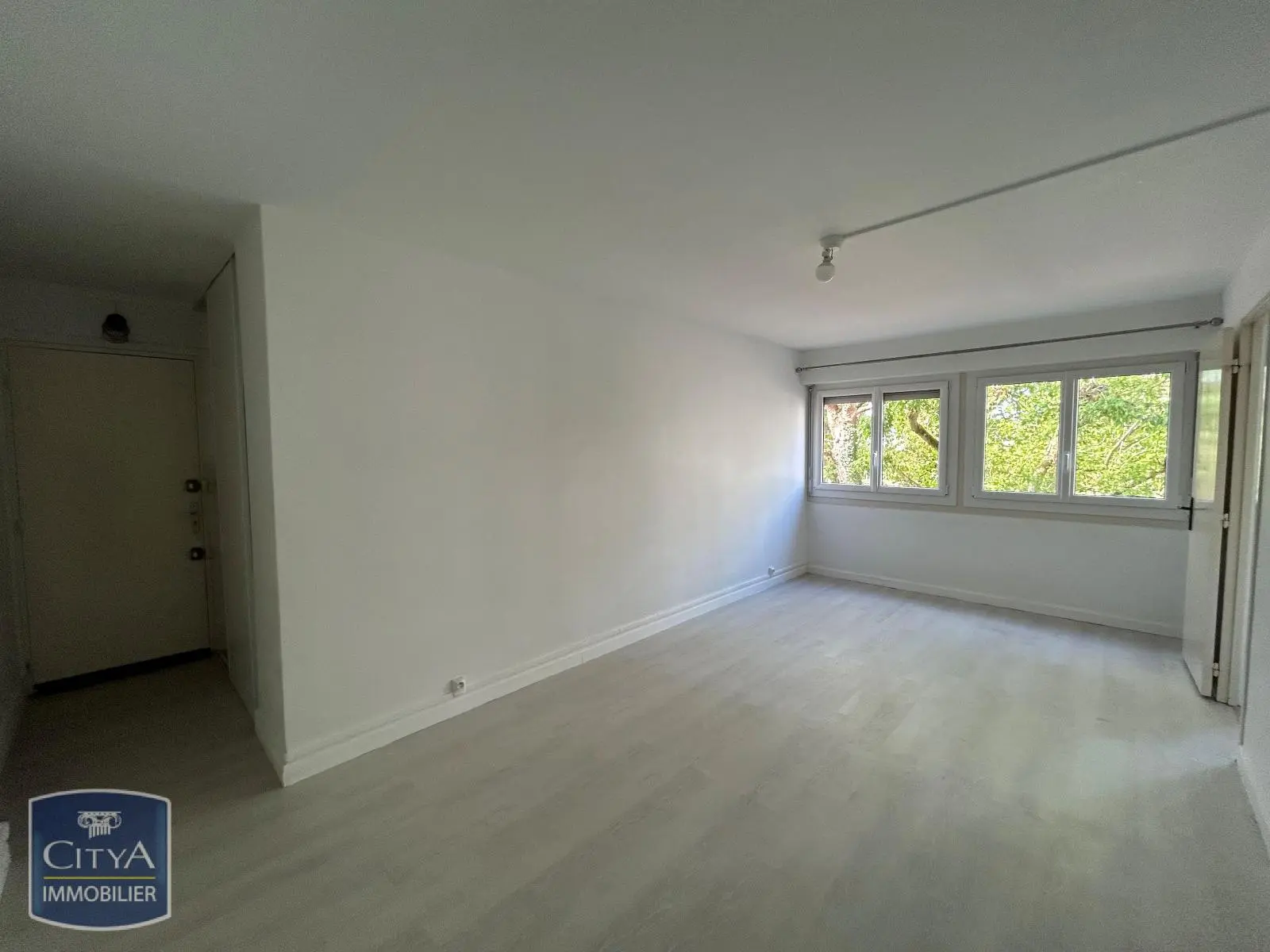 Photo 2 Appartement 3 pièces 55.8m²