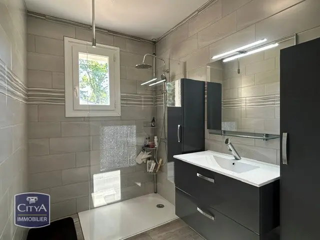 Photo 16 Maison 7 pièces 140m²