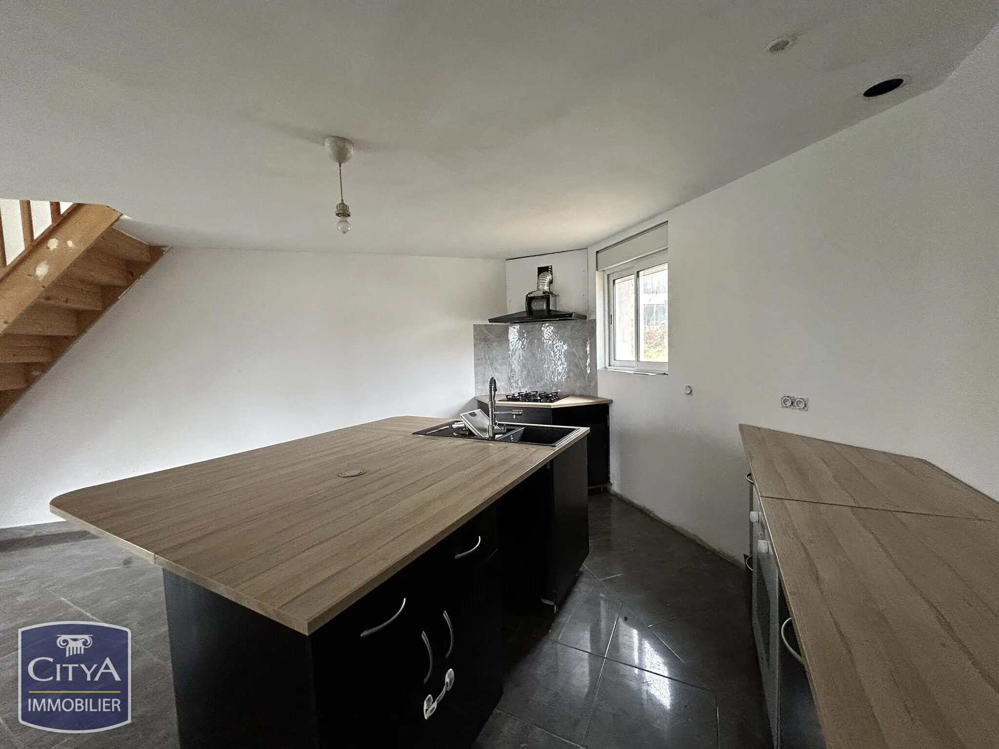 Photo 3 Maison 4 pièces 75m²