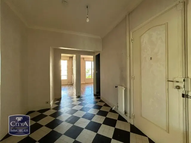 Photo 14 Appartement 4 pièces 92.37m²