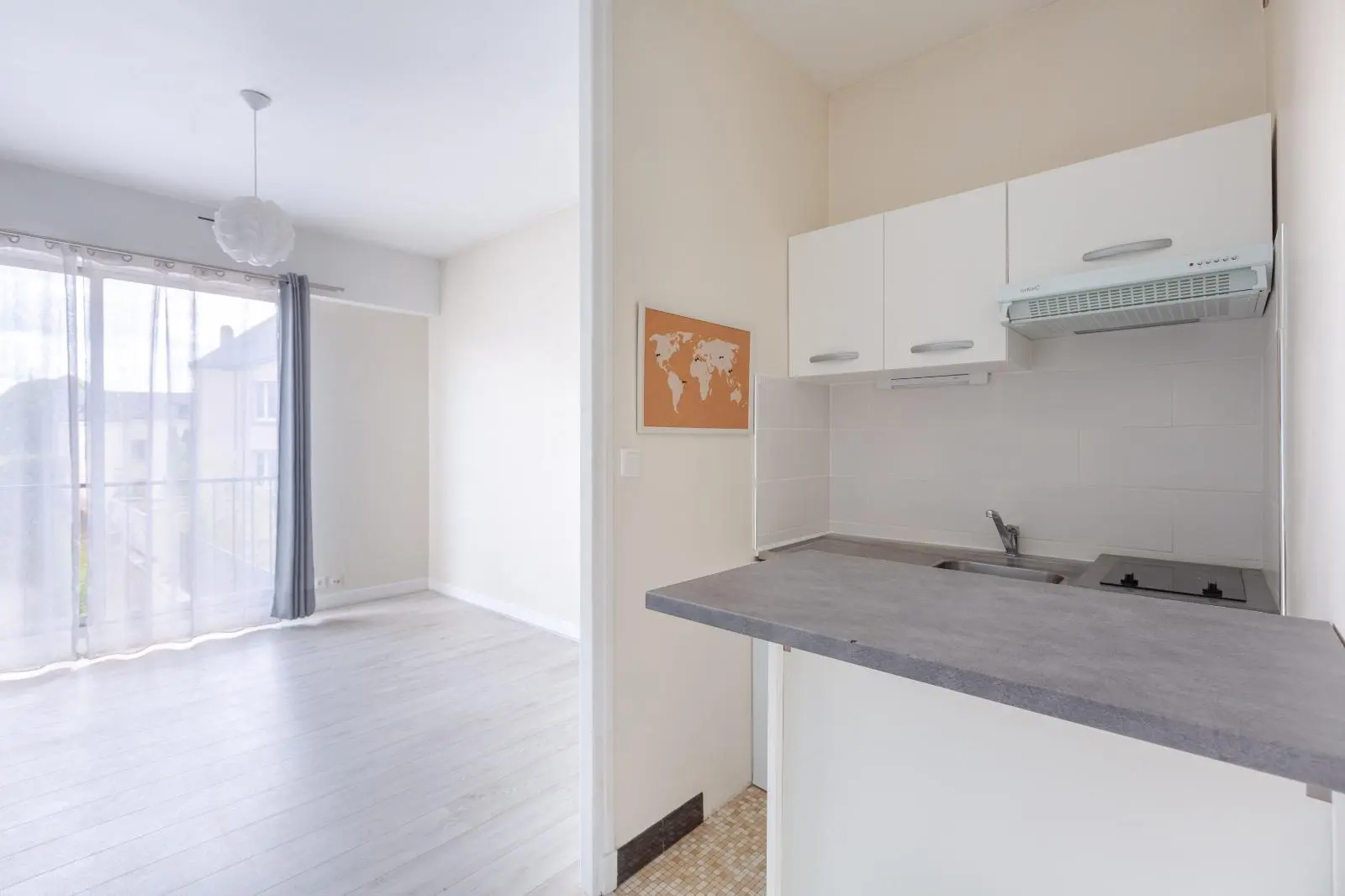 Photo 4 Appartement 1 pièce 24.46m²