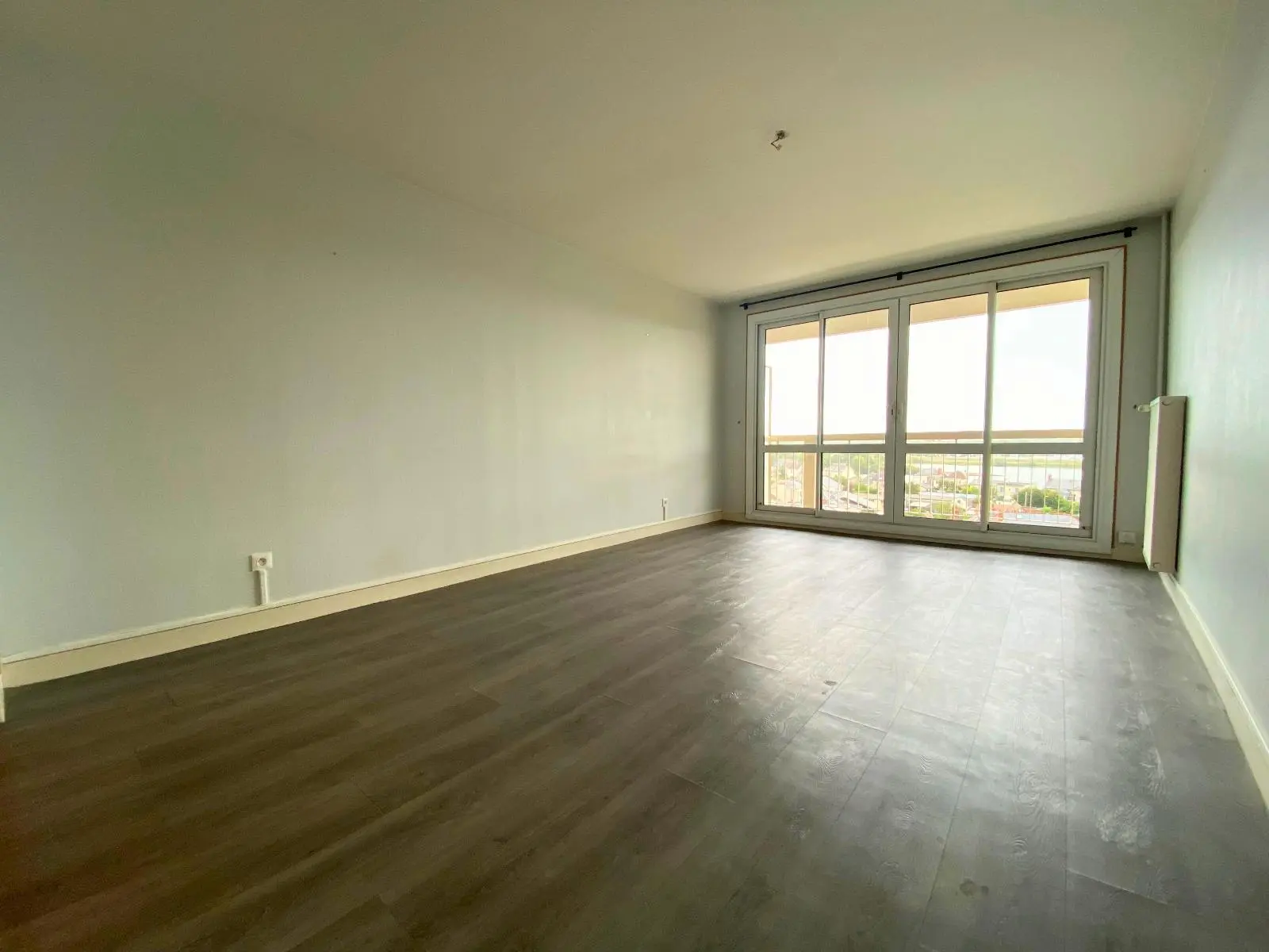 Photo 2 Appartement 3 pièces 80m²