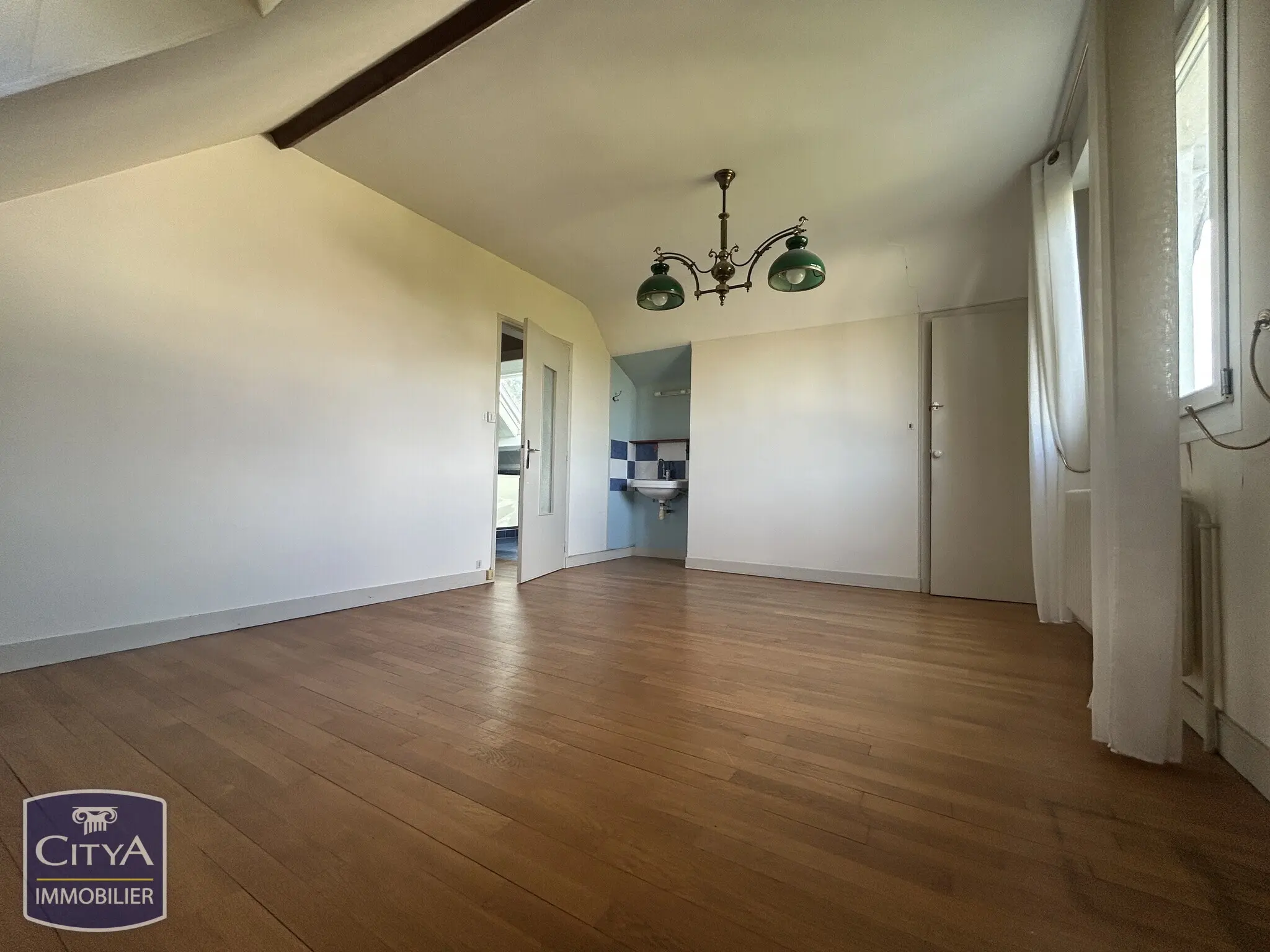 Photo 15 Maison 9 pièces 173m²