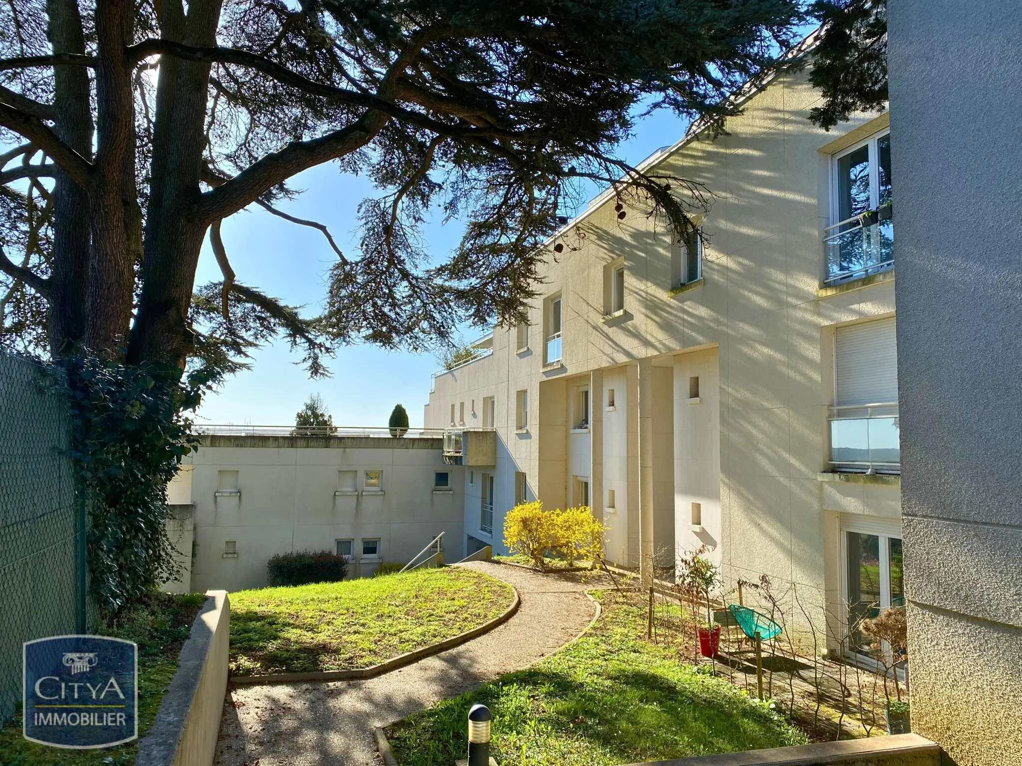 Photo 1 Appartement 3 pièces 87.9m²