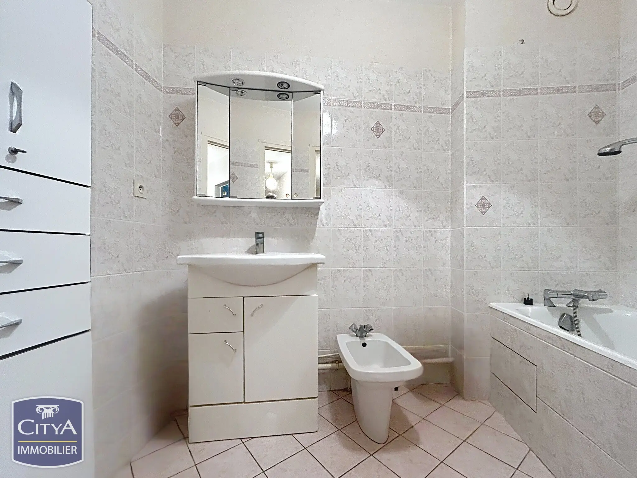 Photo 8 appartement Blois