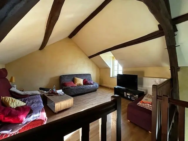 Photo 13 Maison 10 pièces 230m²