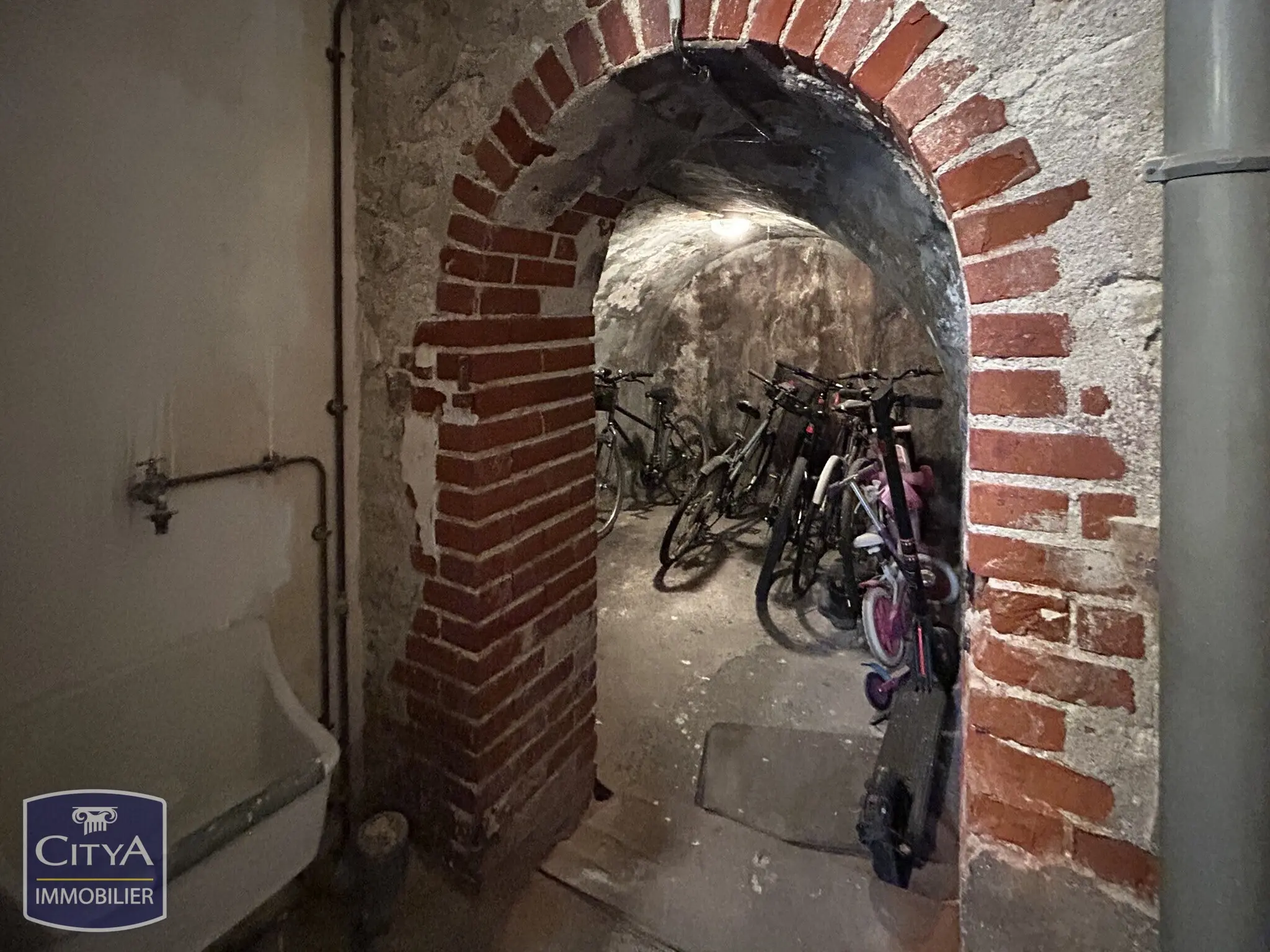 Photo 4 Immeuble 160m²