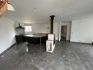 Photo 1 Maison 4 pièces 75m²