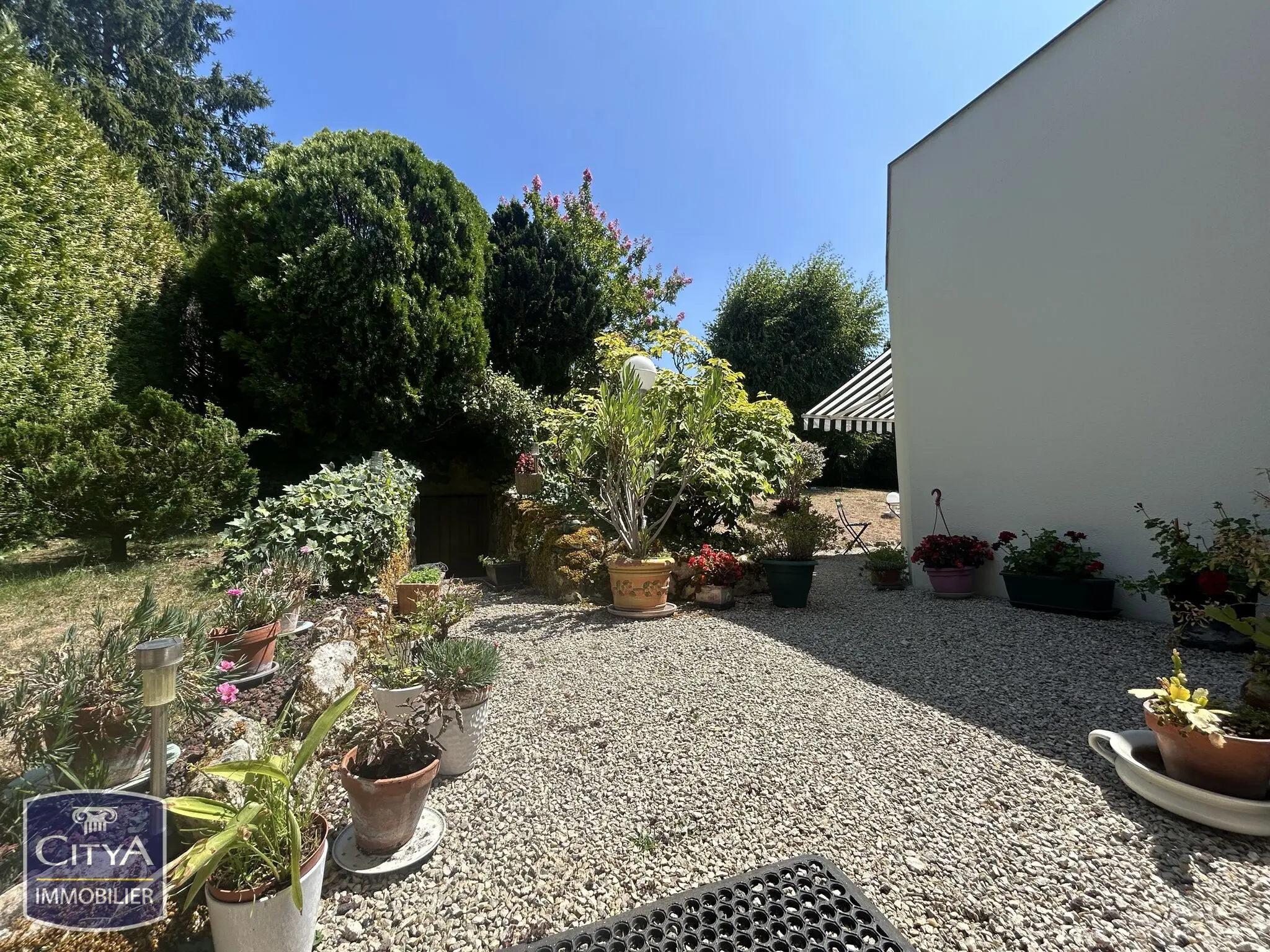 Photo 2 Maison 6 pièces 134m²