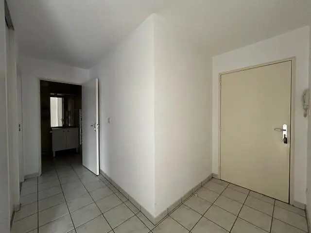 Photo 10 Appartement 3 pièces 56m²