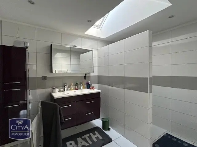 Photo 12 Maison 10 pièces 230m²