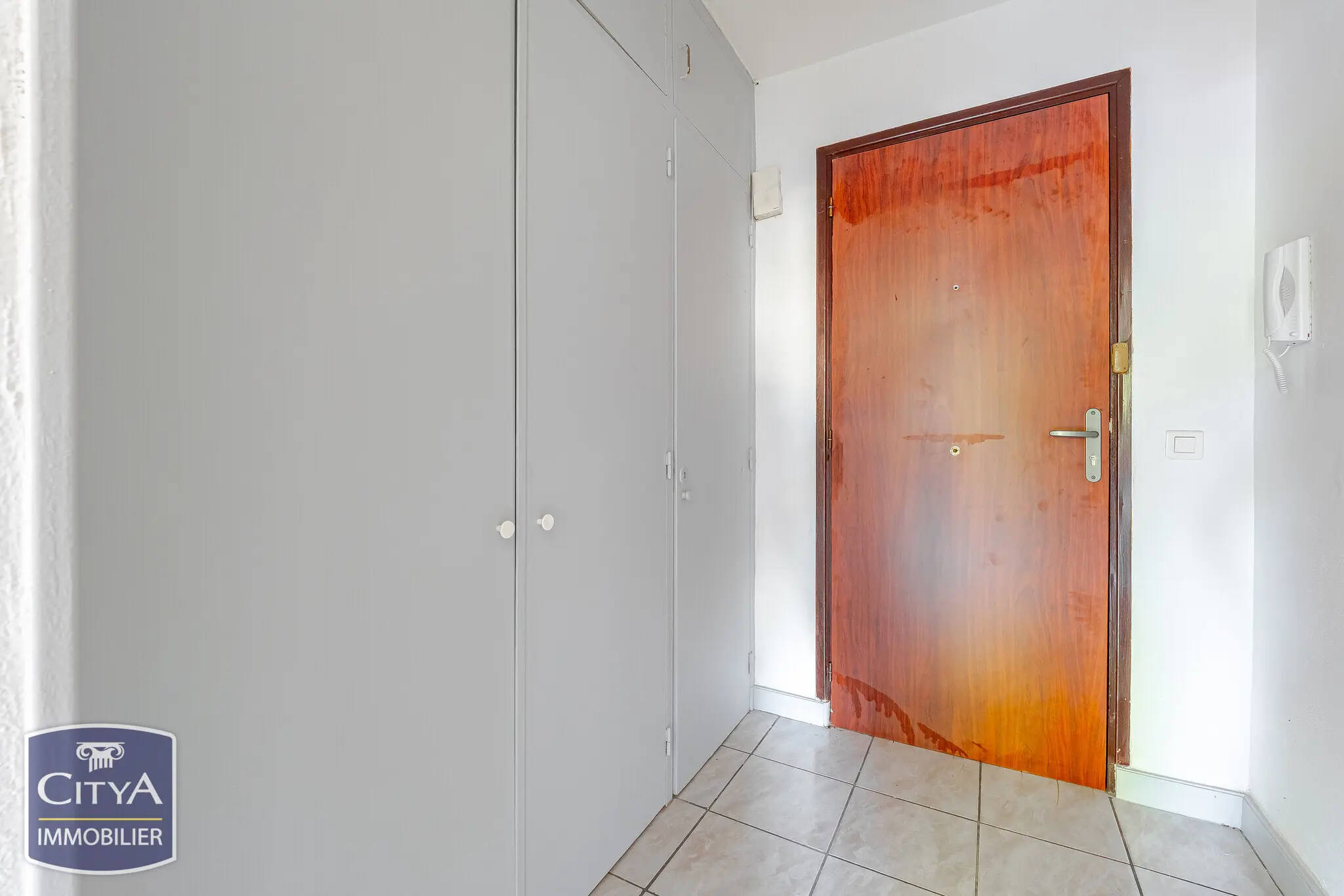 Photo 7 Appartement 1 pièce 27.96m²