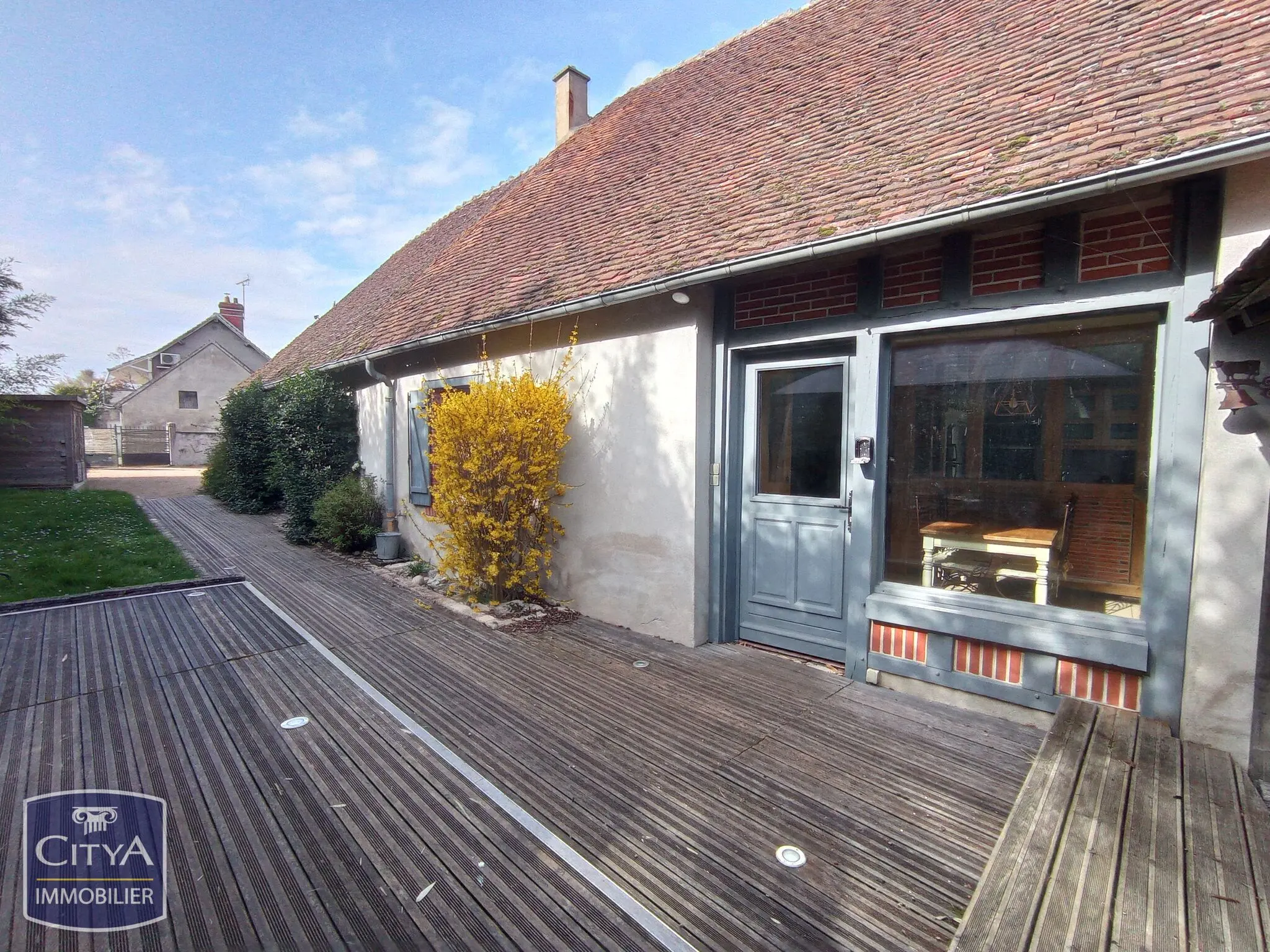 Photo 1 Maison 5 pièces 124m²