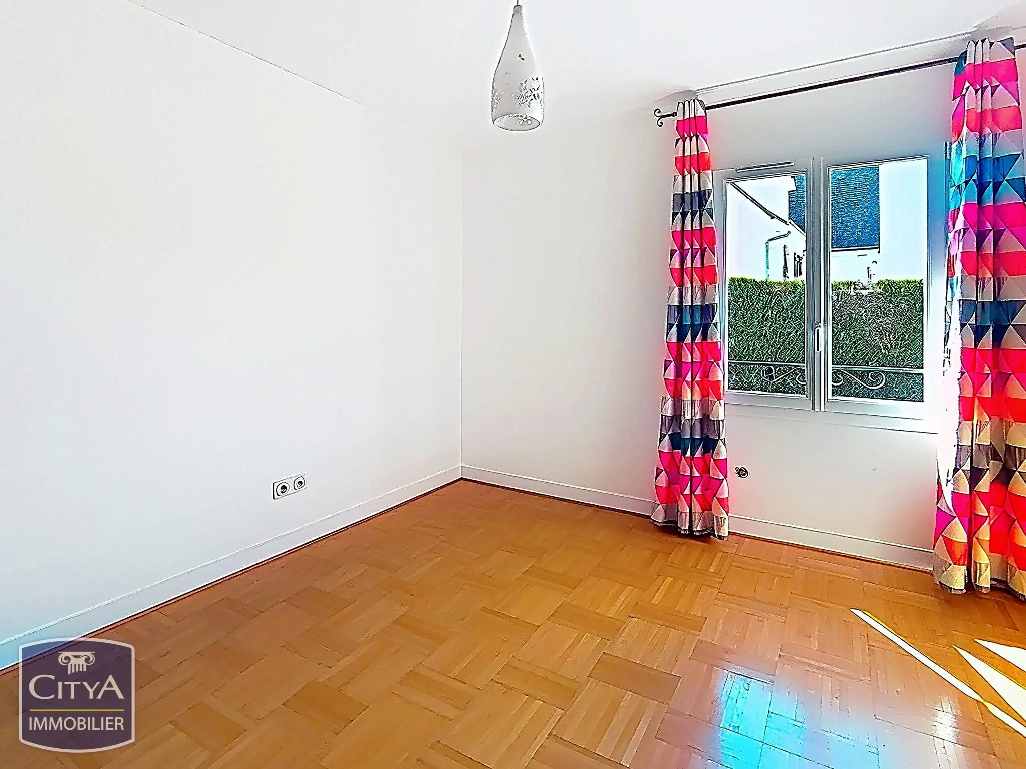 Photo 11 Maison 7 pièces 176m²