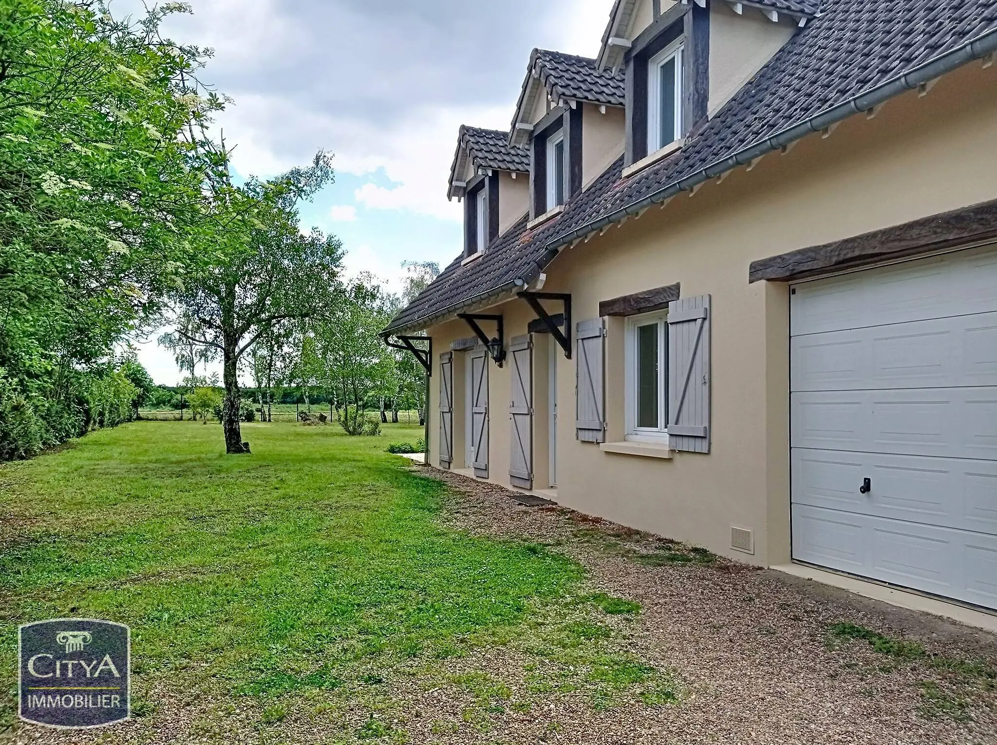 Photo 2 Maison 5 pièces 136m²