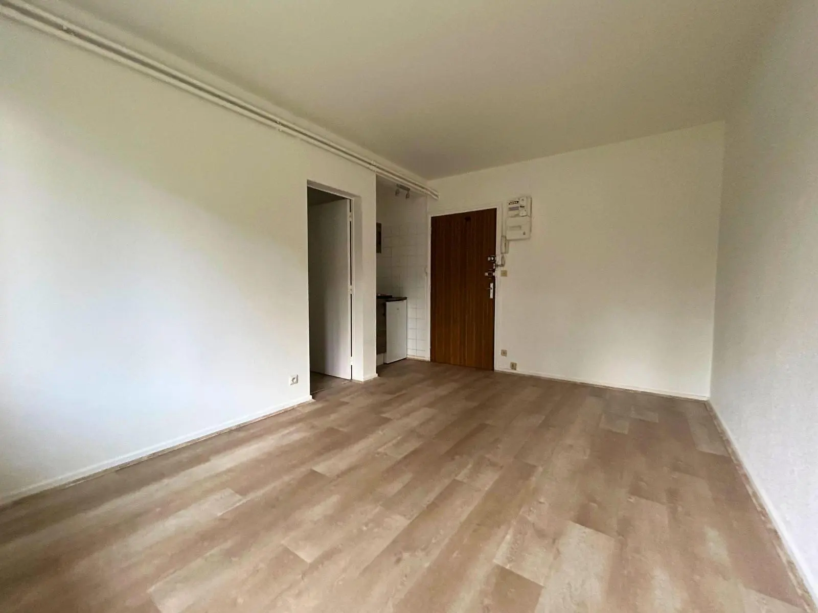 Photo 2 Appartement 1 pièce 17.21m²