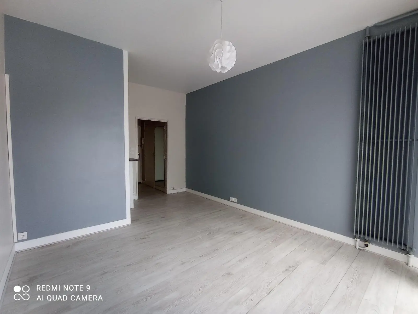 Photo 1 Appartement 1 pièce 24.46m²