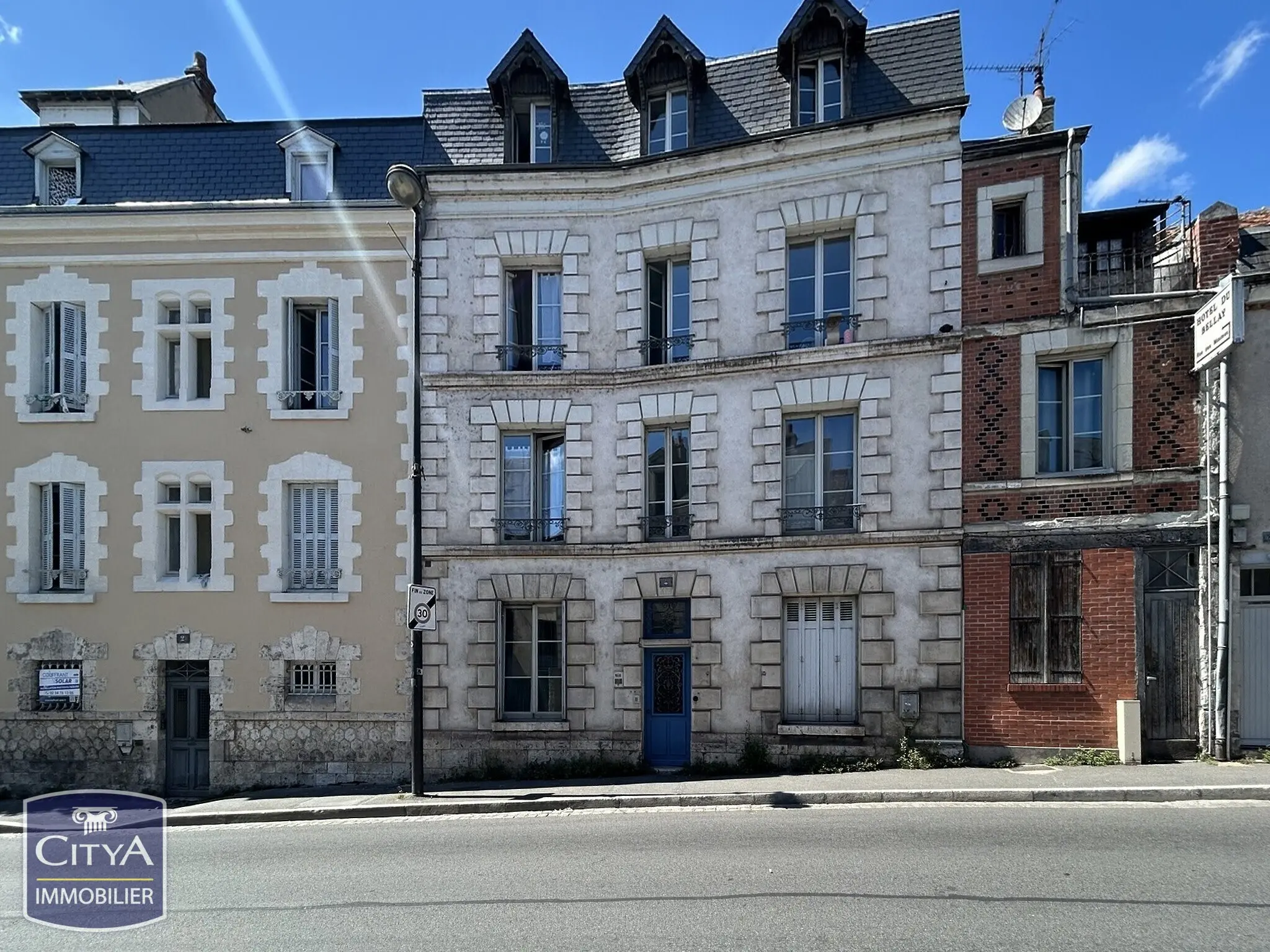 Immeuble 160 m² · à Blois · 160 m² · 425 250 €