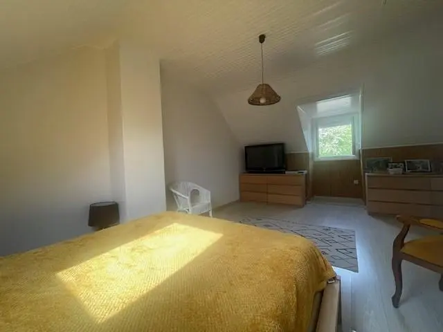 Photo 16 Maison 7 pièces 140m²