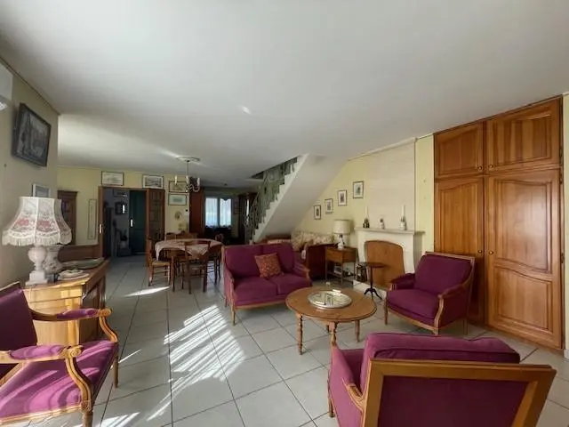 Photo 7 Maison 8 pièces 222m²