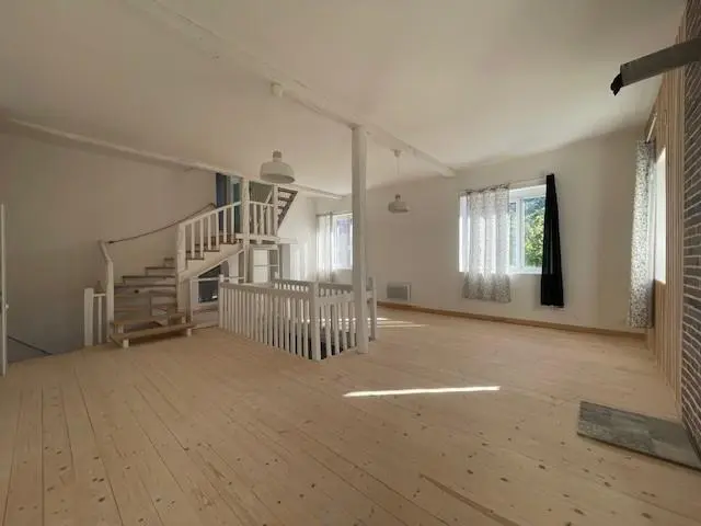 Photo 10 Maison 6 pièces 175m²