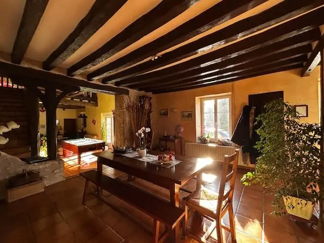 Photo 9 Maison 10 pièces 230m²