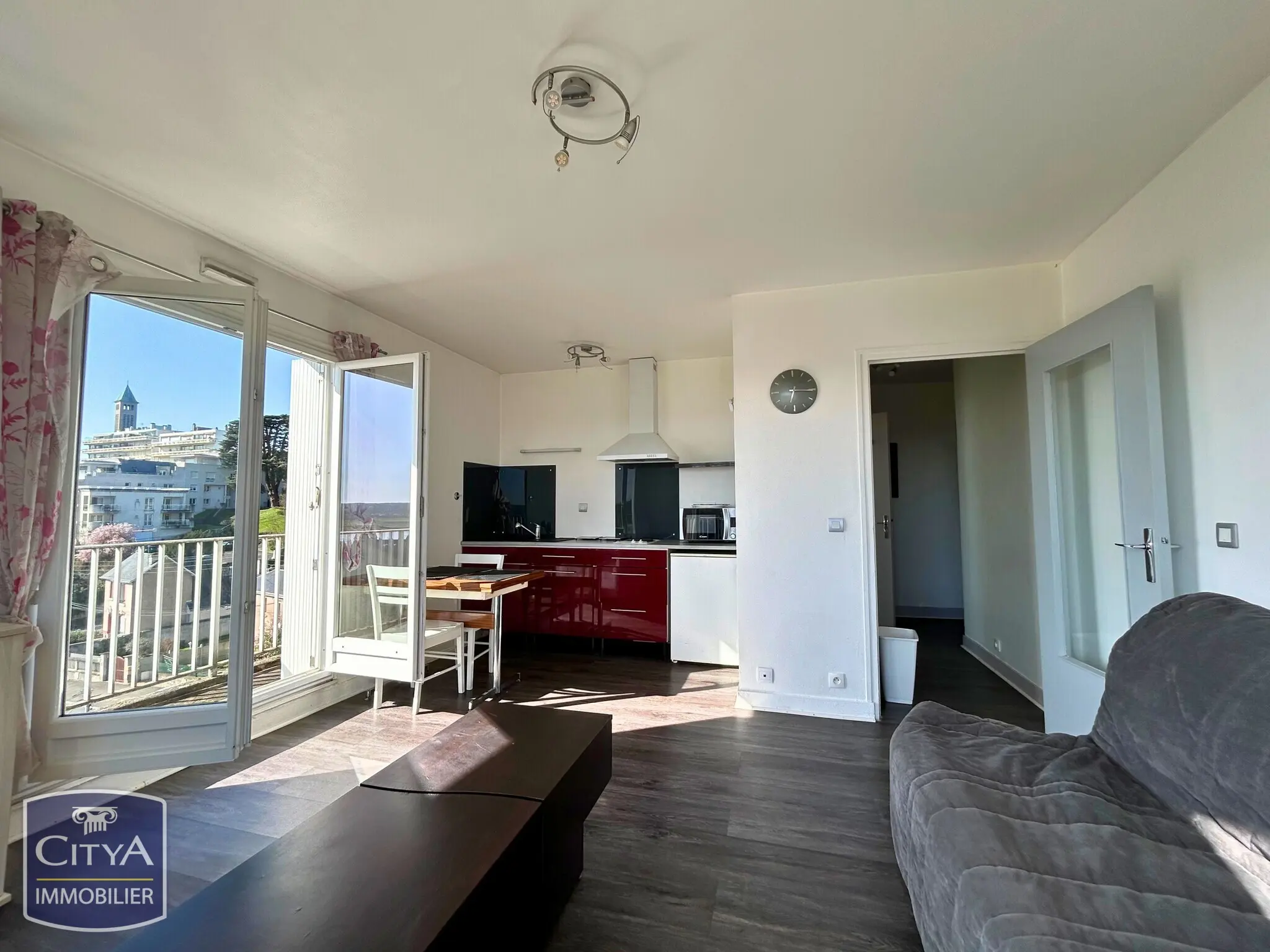 Photo 3 Appartement 1 pièce 27.2m²